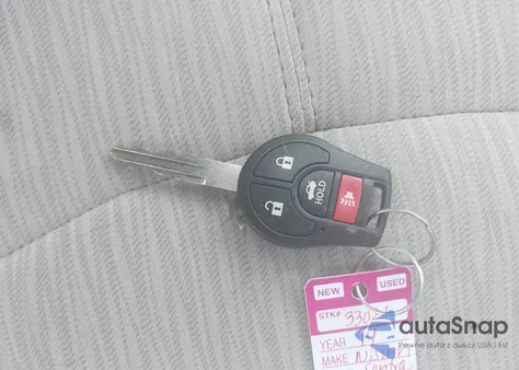 2014 Nissan Sentra Fe+ Sv z USA, uszkodzony, nr VIN 3N1AB7AP0EL646929